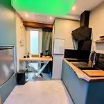 Maison Insolite Avec Privatif *