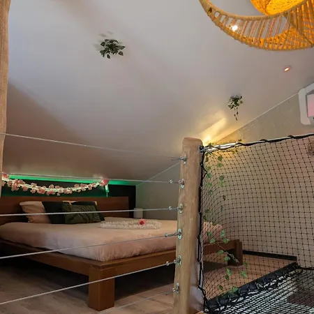 Maison Insolite Avec Privatif * Monbalen