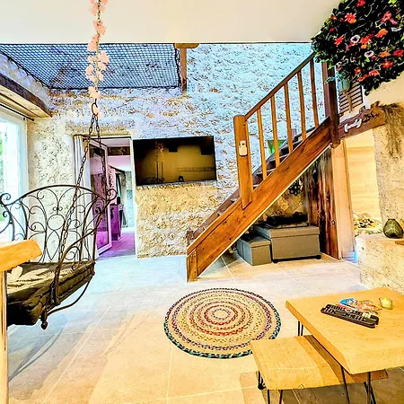 Maison Insolite Avec Privatif וילה