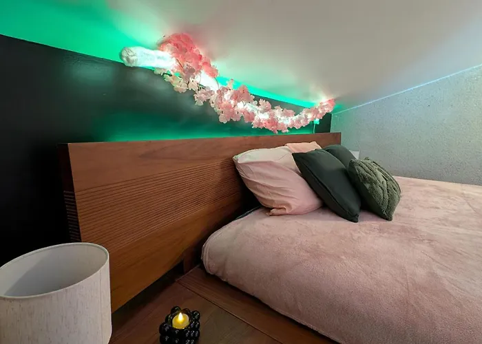 Maison Insolite Avec Privatif